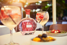 Load image into Gallery viewer, Fresha Strawberry Gin
